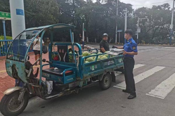 宝融配资 合肥庐阳：柔性执法让城市四岔路口焕新颜